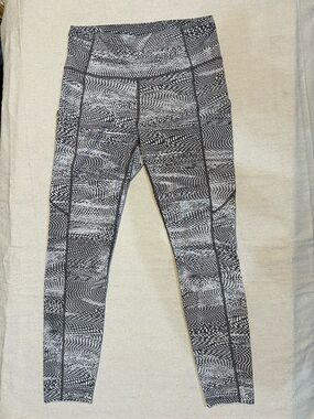 Lululemon Fast & Free 7/8 Tight II Nulux Swerve Vapor Metal Grey size 8